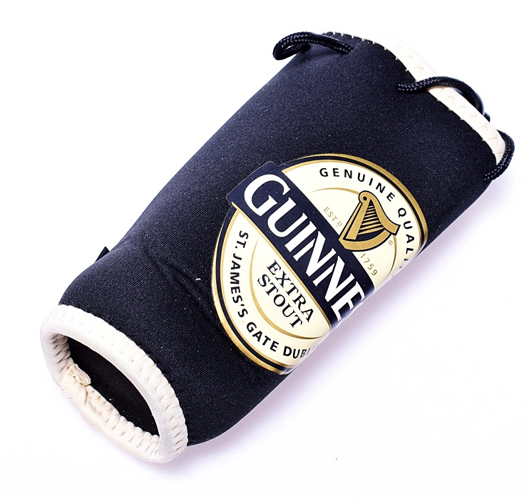 4346-7 ...GUINNESS... w#w ETUI NA PIWO ZAWIESZKA