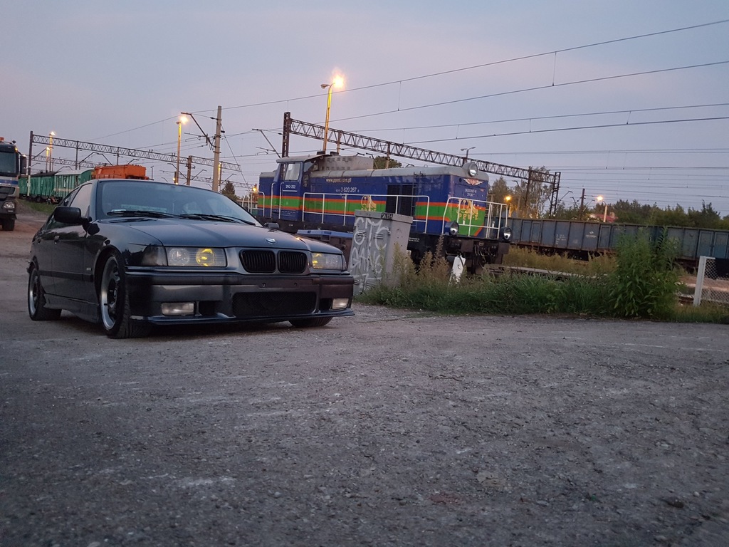 BMW E36 323i Doinwestowane zadbane auto!
