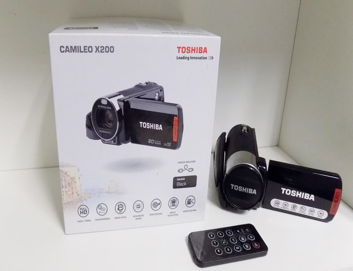KAMERA TOSHIBA CAMILEO X200