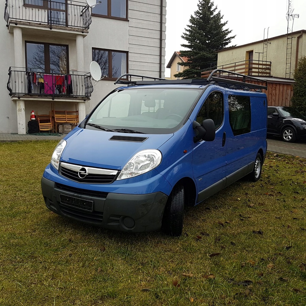 Opel vivaro обзор