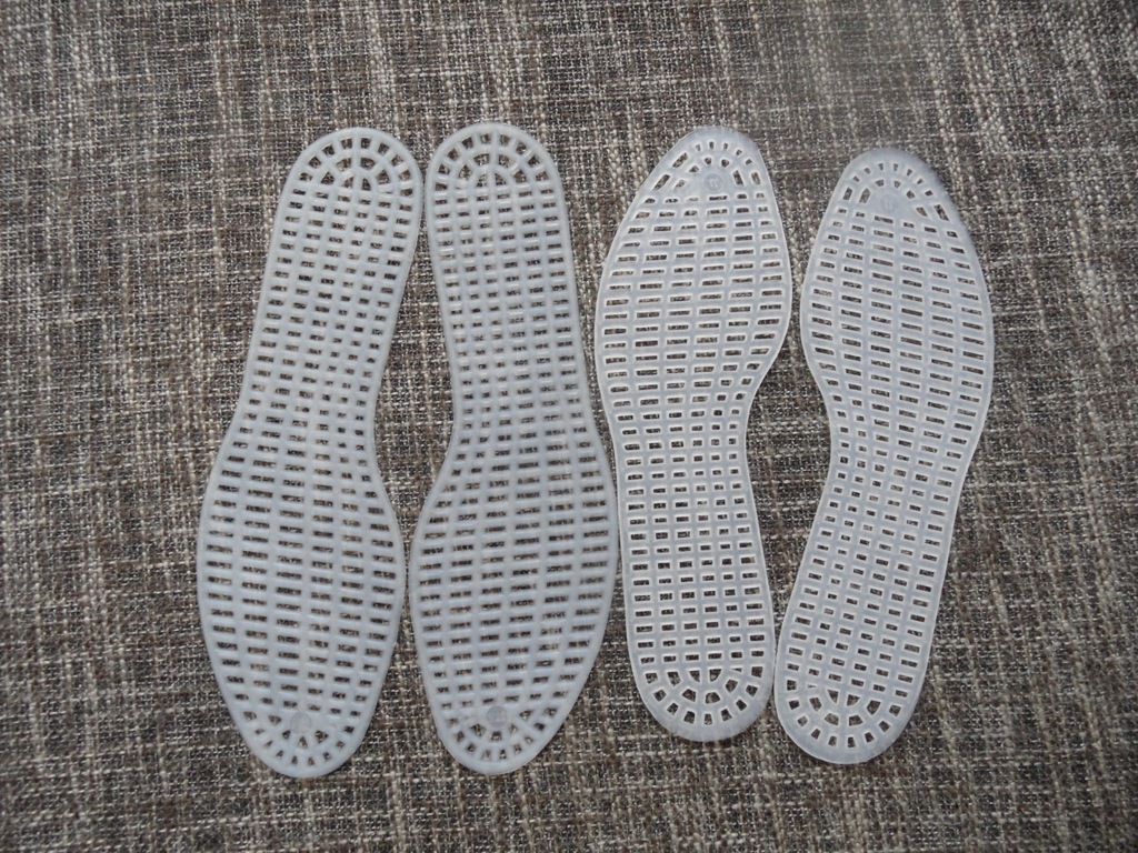 Przeciwpotne plastikowe wkładki do obuwia r.28,5cm