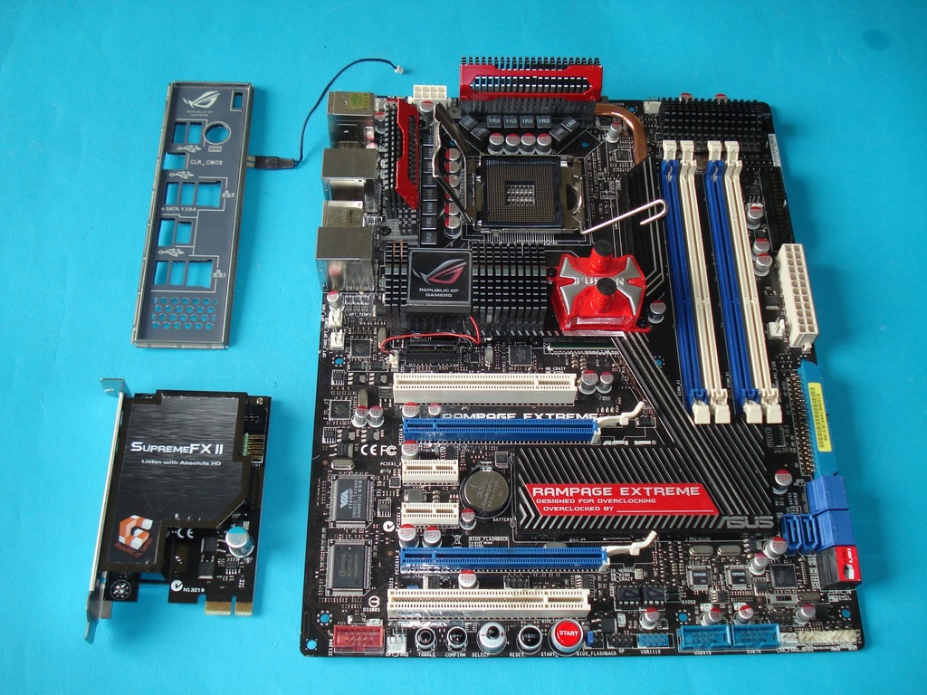 Asus RAMPAGE EXTREME FSB 1600 DDR3 2000MHz s.775 7432583204 oficjalne archiwum Allegro