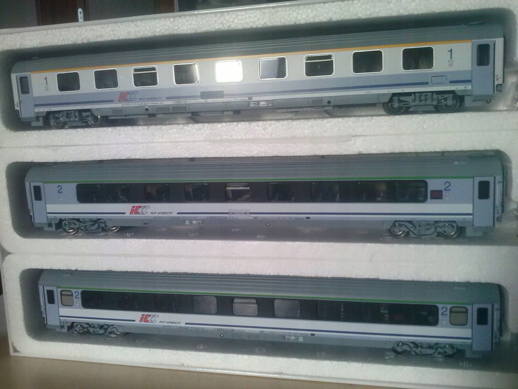 ACME 90033, set wagonów PKP IC CHROBRY