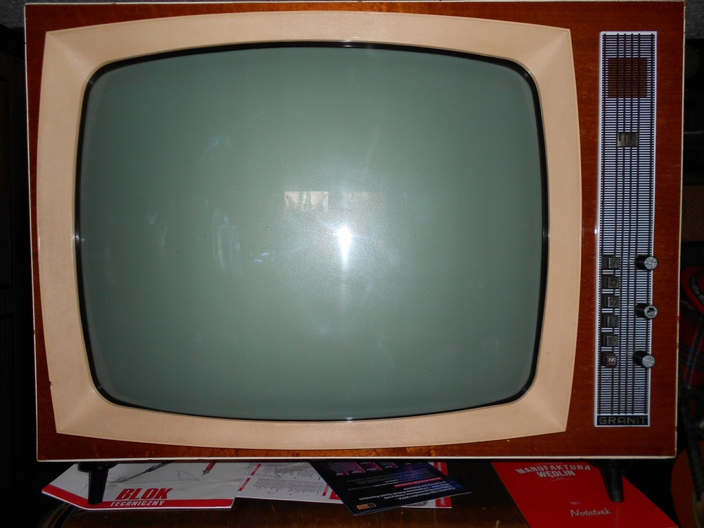TelewizorL Lampowy GRANIT SPRAWNY Czasy PRL