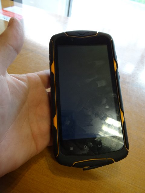 TELEFON JEEP J6 NA CZĘSCI LUB ZROBIENIA
