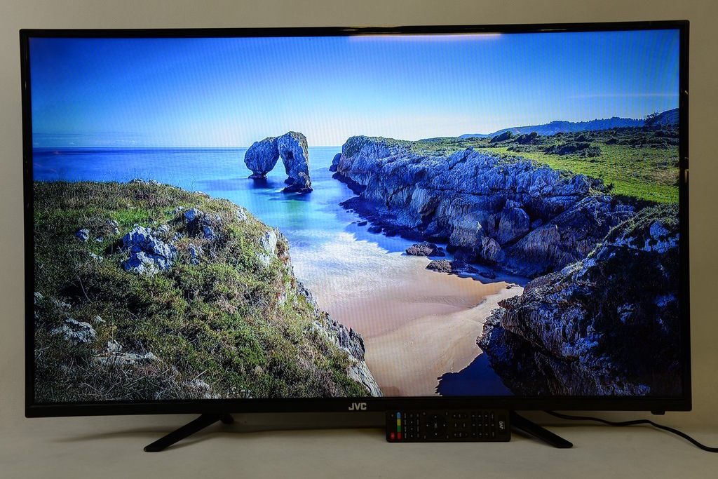 Telewizor JVC LT-42HG82U