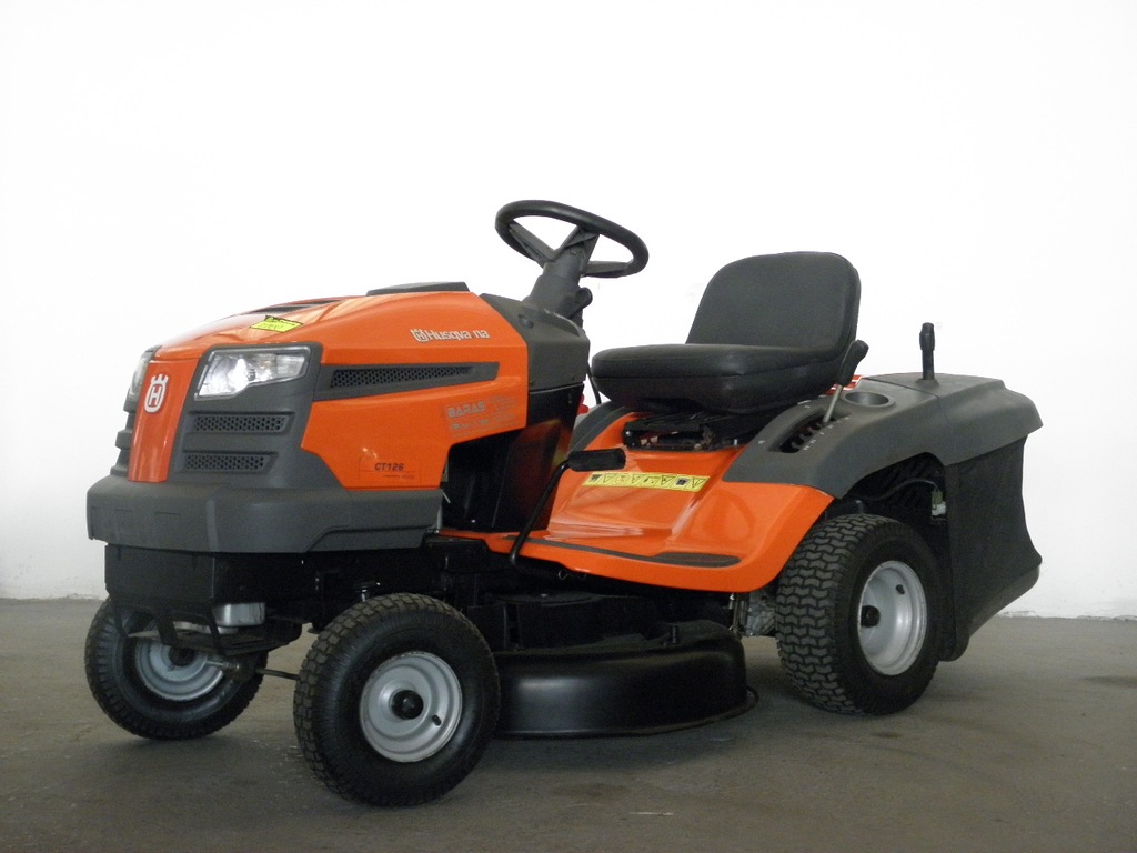 TRAKTOREK KOSIARKA HUSQVARNA CT 126 - BARAS