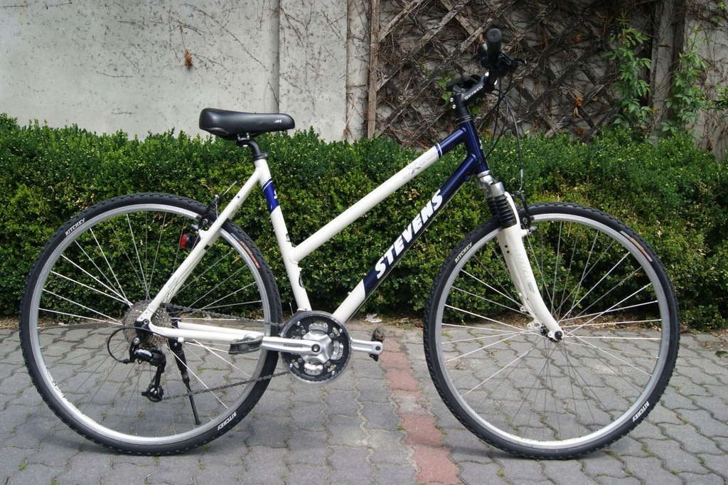 Aluminiowy rower crossowy STEVENS 28''koła DEORE