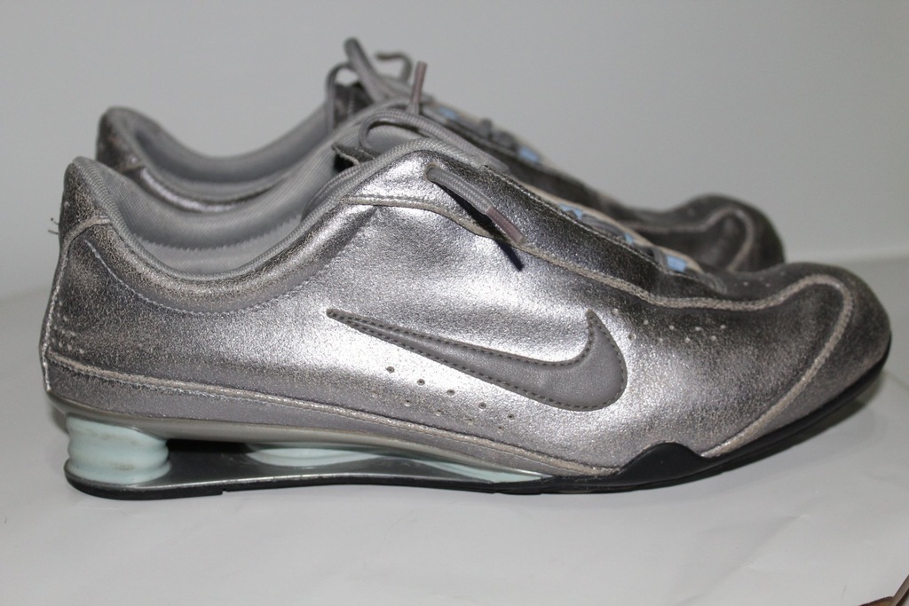 Nike shox store rivalry homme gris