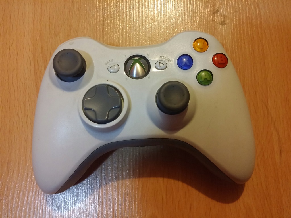 Pad Xbox 360 Oryginalny Bezprzewodowy Biały BCM