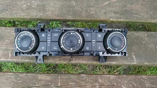 Panel klimatyzacji Mercedes Sprinter 906