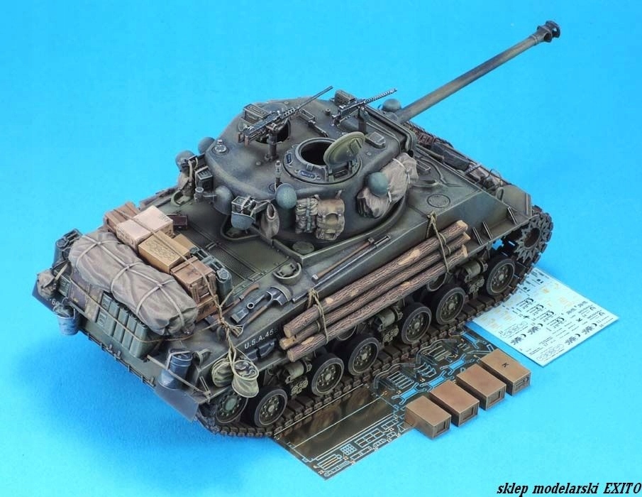 LEGEND LF1300 1:35 M4A3E8 1945 Fury Update set