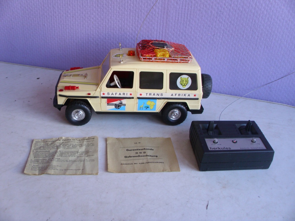 Zdalnie sterowany PUCH G6 Safari (Mercedes) - PIKO