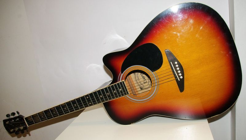 GITARA ELEKTROAKUSTYCZNA EURO ESPANIA EW-1SB
