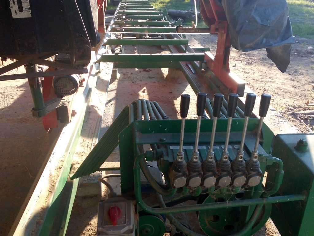 Trak taśmowy  "Termit" z hydrauliką