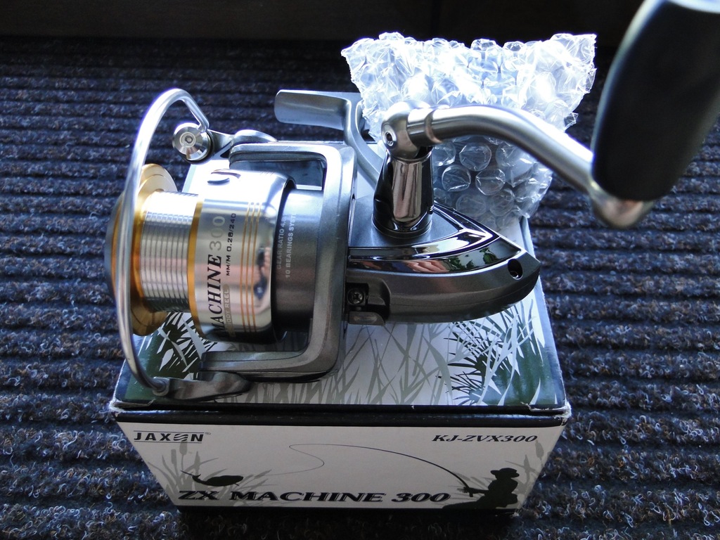Kołowrotek Jaxon ZX Machine 300