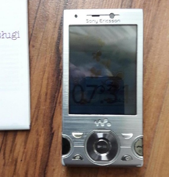 Telefon komórkowy SONY ERICSSON W995 Walkman MP3