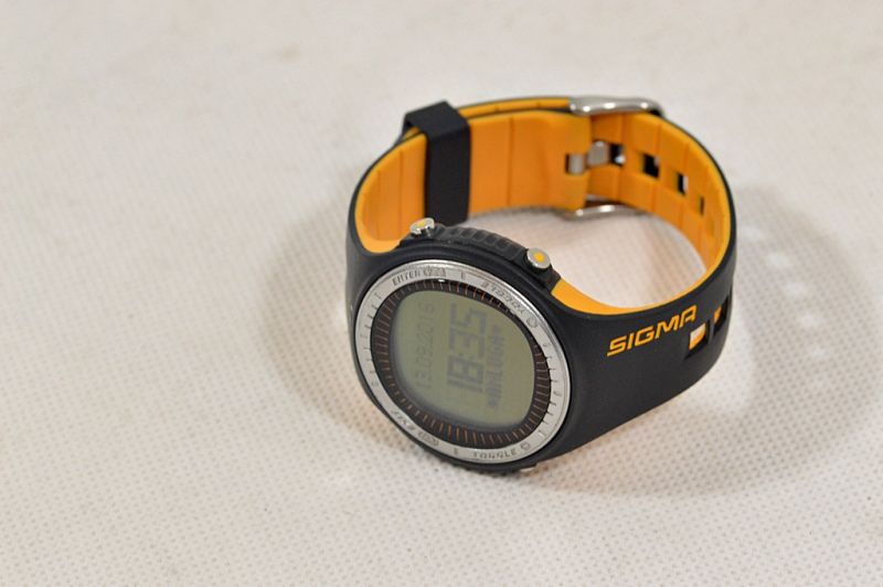 PULSOMETR SIGMA CR2032 SPORTOWY CZARNY