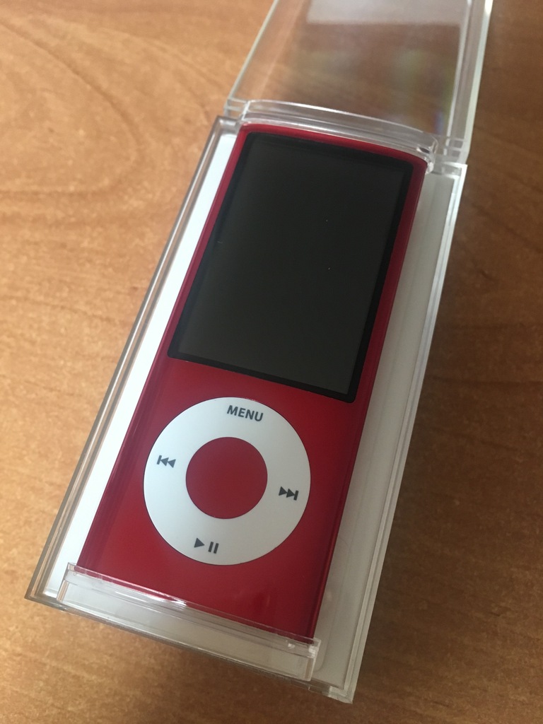 Ipod nano 5th gen 8GB, limited edition Product Red - 7282383558 ...