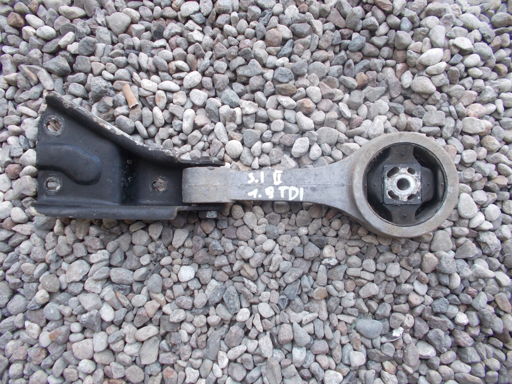 Łapa poduszka skrzyni Seat Ibiza III 1.9 TDI