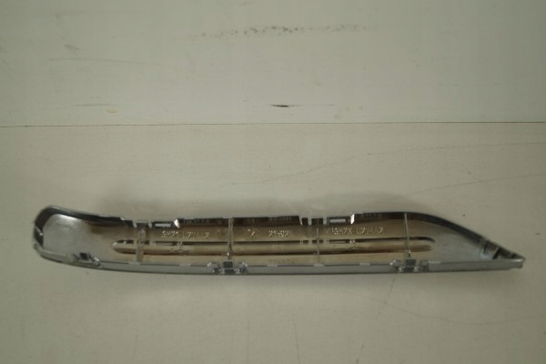 Listwa Rączki Boczka Drzwi Ford SMax Titanium Pr