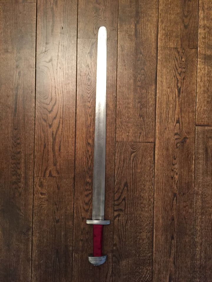 miecz wikiński