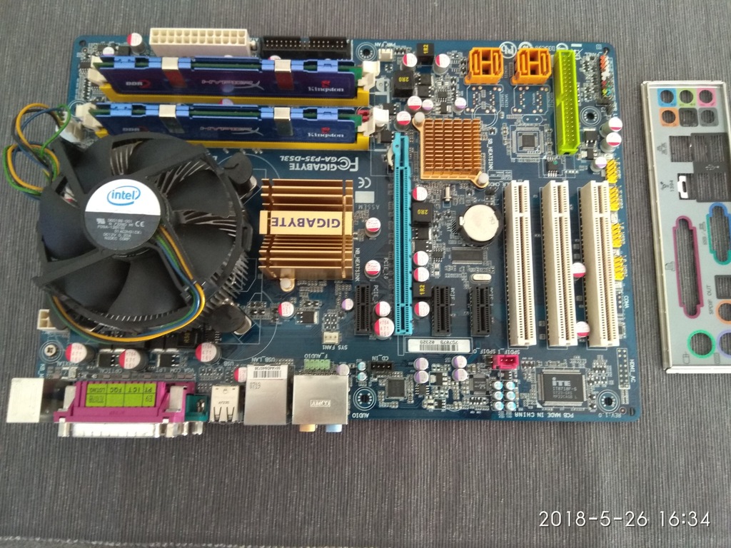 Gigabyte GA-P35-DS3L + CORE 2 DUO E6550 + RAM GW