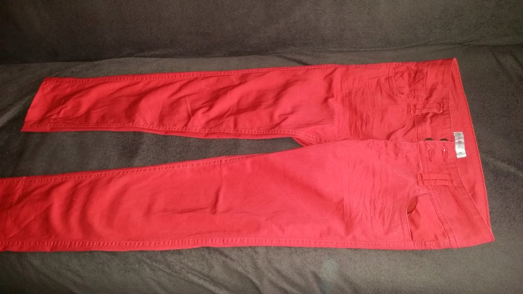 Spodnie czerwone leginsy