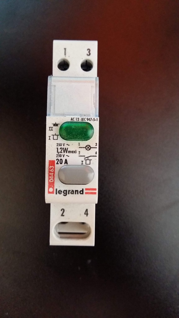 LEGRAND Łącznik przyciskowy z lampką