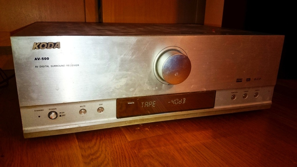 Amplituner KODA AV-500 5x50W kino domowe uszkodzon