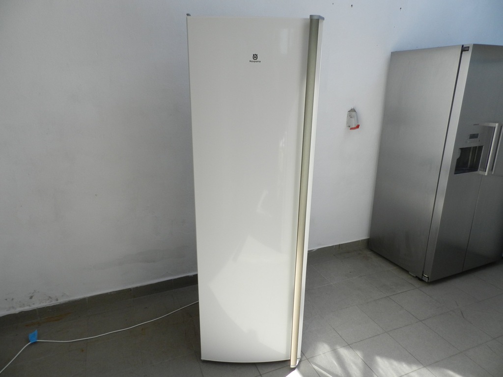 Zamrażarka Mroznica Husqvarna QT920W