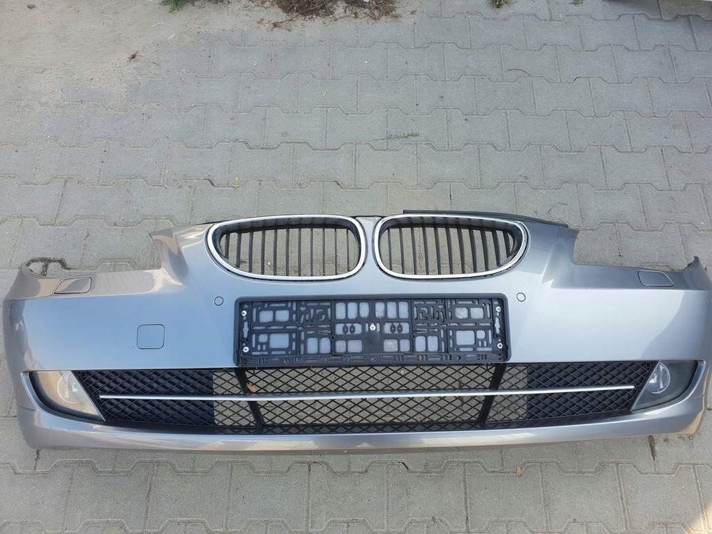 Zderzak przod przedni BMW E60 lift Spacegrau PDC