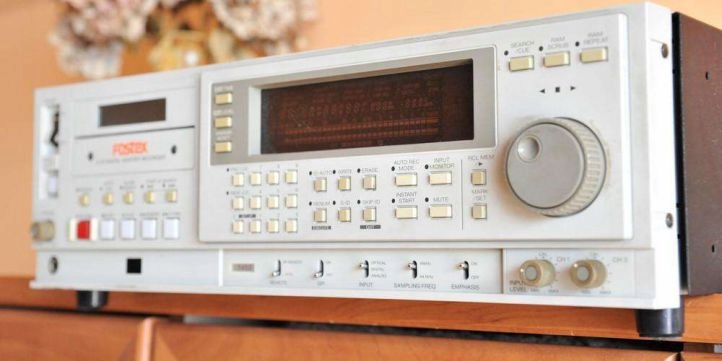 Magnetofon Cyfrowy DAT Fostex D-10
