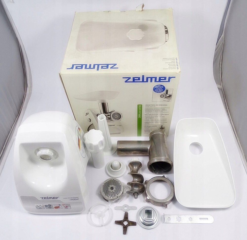 Maszynka do mięsa Zelmer ZMM1200.88 Komplet