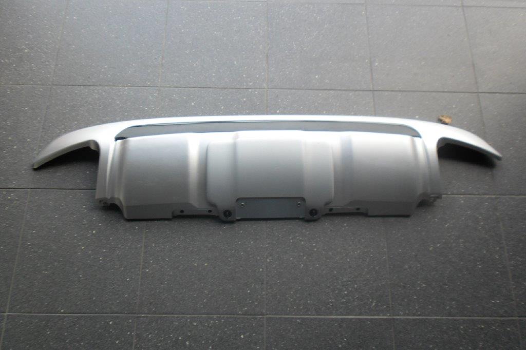 Nakładka dyfuzor tylnego zderzaka Volvo XC60 lift