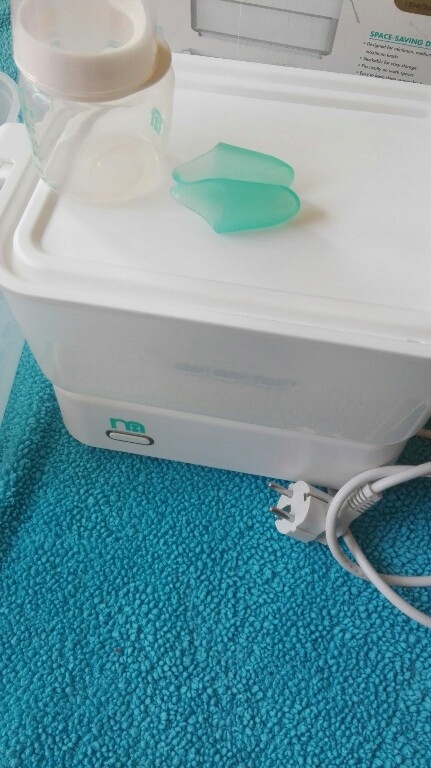 sterylizator parowy butelek innosense mothercare