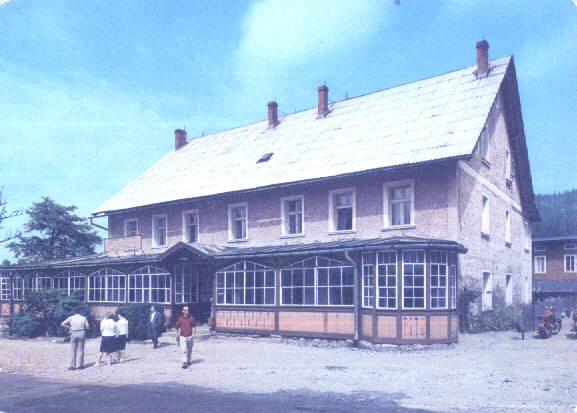 KARŁÓW --- GOSPODA - POD SZCZELIŃCEM --- 70-TE