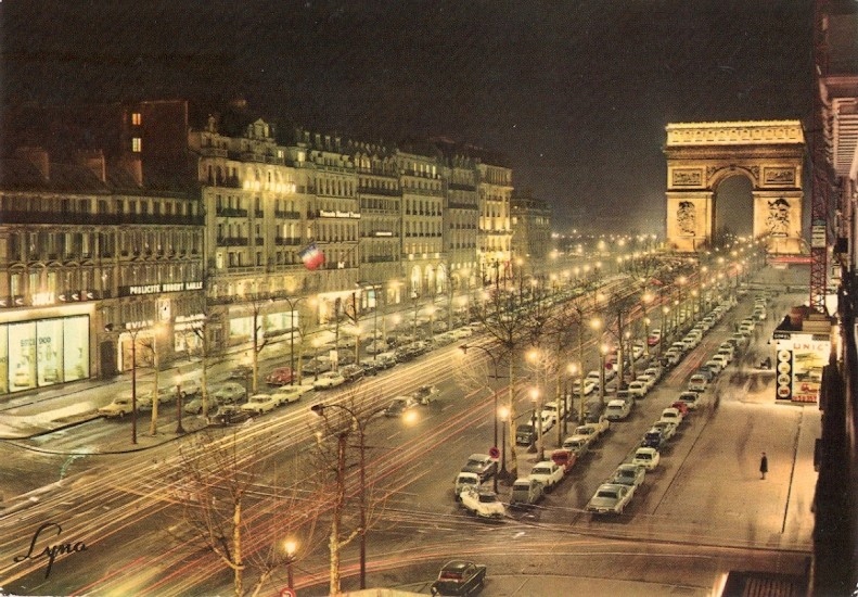 FRANCJA - PARYŻ - POLA ELIZEJSKIE - NOC + PARKING
