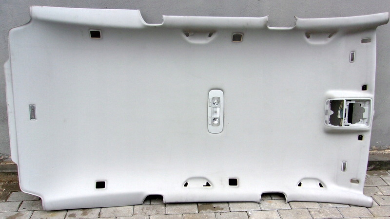 VW PASSAT B6 PODSUFITKA VARIANT KOMBI 3C9867501CB