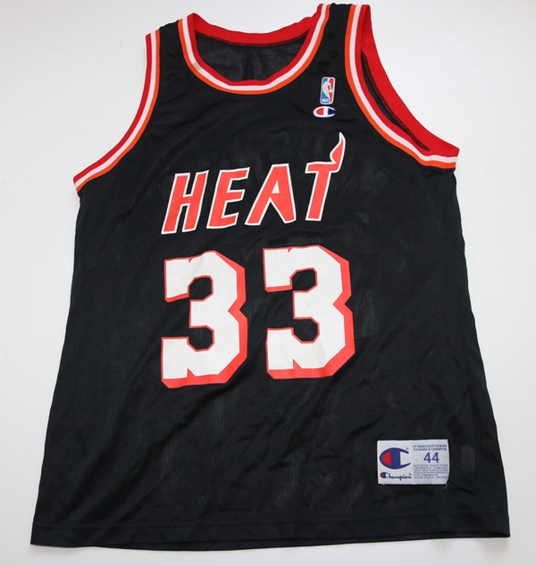 KOSZULKA NBA MIAMI HEAT MOURNING  33 CHAMPION