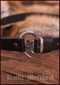 Black Leather Belt with silver-coloured wolf head