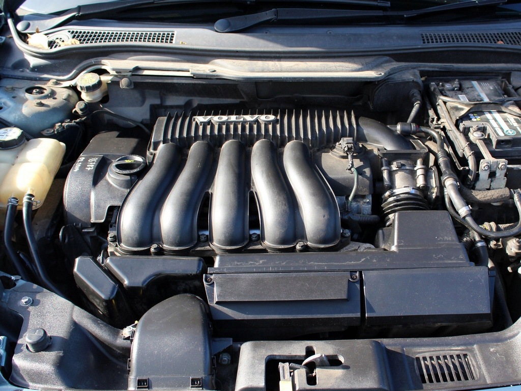 SILNIK BENZYNOWY VOLVO S40 V50 2.4 20V B5244S4