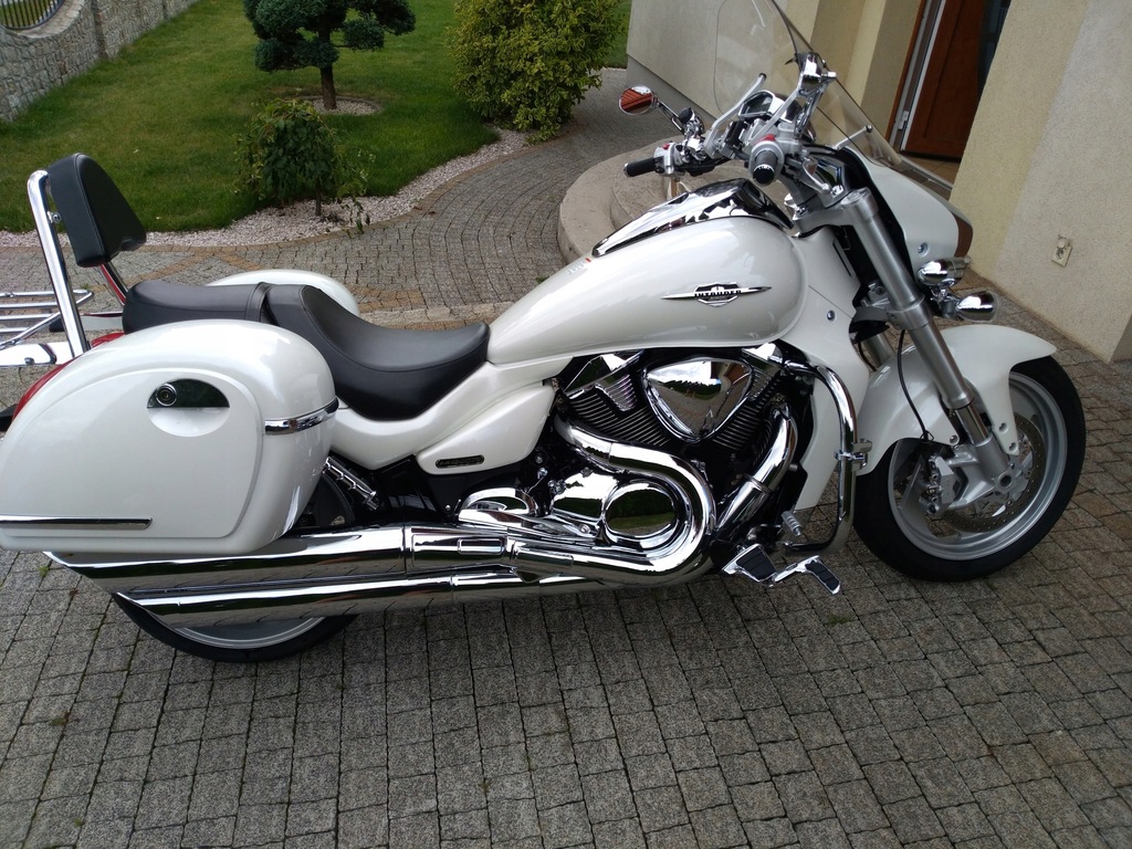 suzuki intruder 1800 cena