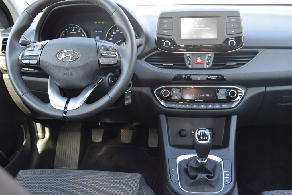 Hyundai I30 Premier Comfort 1,4MPI 100KM, ASO 7304546005
