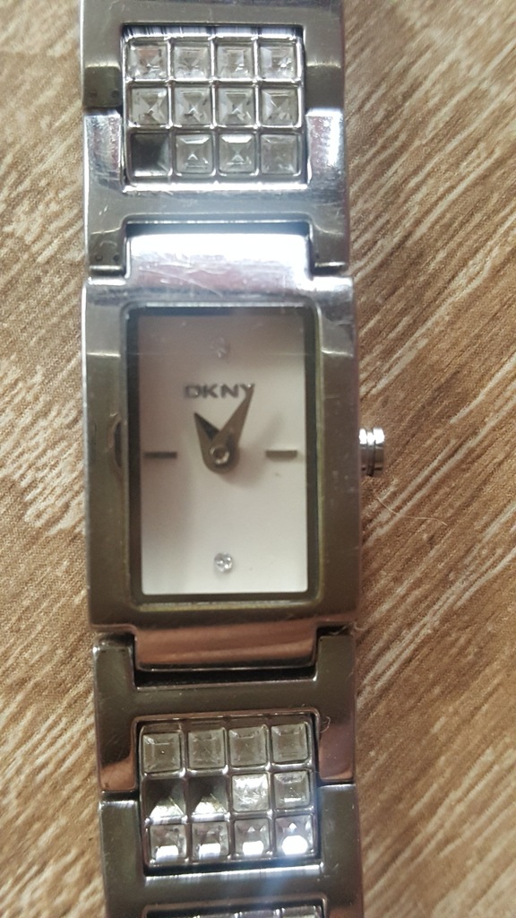 DKNY zegarek na bransolecie