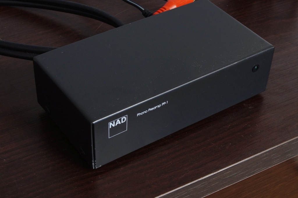 Przedwzmacniacz gramofonowy NAD PP1 Phono Preamp 7253161146