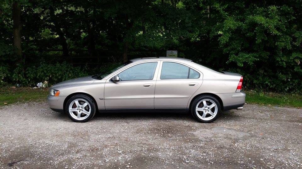 Volvo S60 T5 2.3 benzyna 250KM 2001r. Anglik