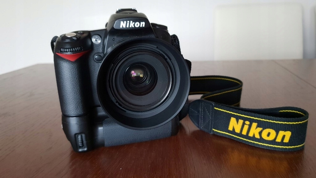 NIKON D90 + NIKKOR 35mm f/1.8, Stan Idealny, 17tyś