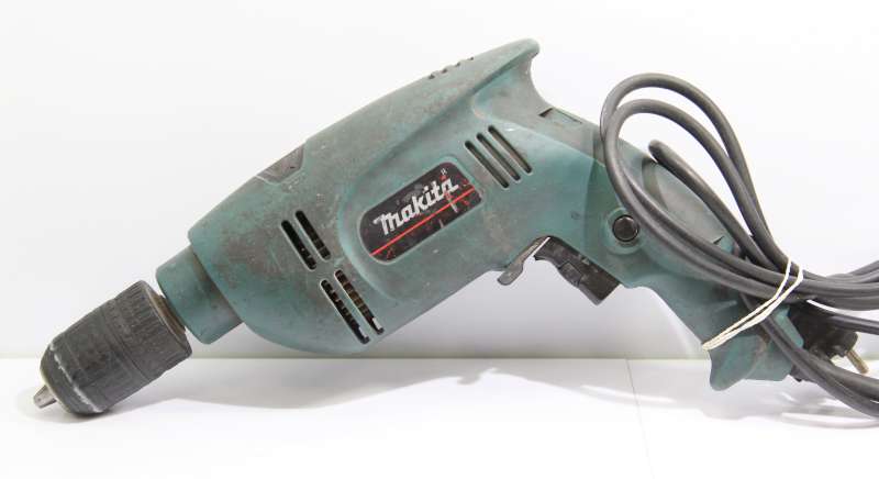 WIERTARKA MAKITA HP 2033  1200W