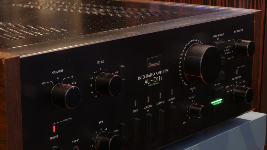 Wzmacniacz Sansui AU-D11 mk II.Potężny, niezawodny